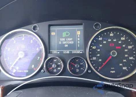 2004 Volkswagen Touareg V8 from USA, damaged, VIN WVGCM77L64D076276